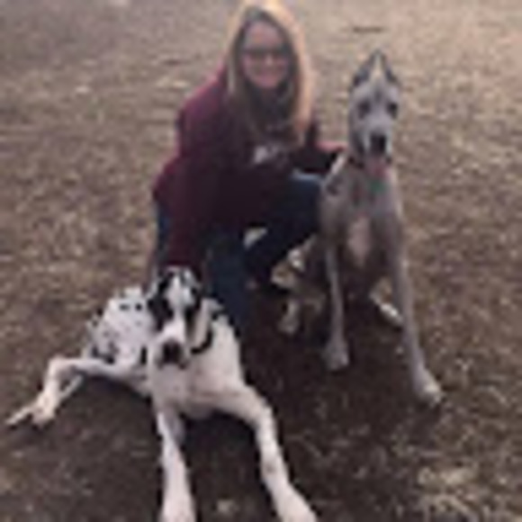 Meet your Posher, Erica - Picture 1 of 1